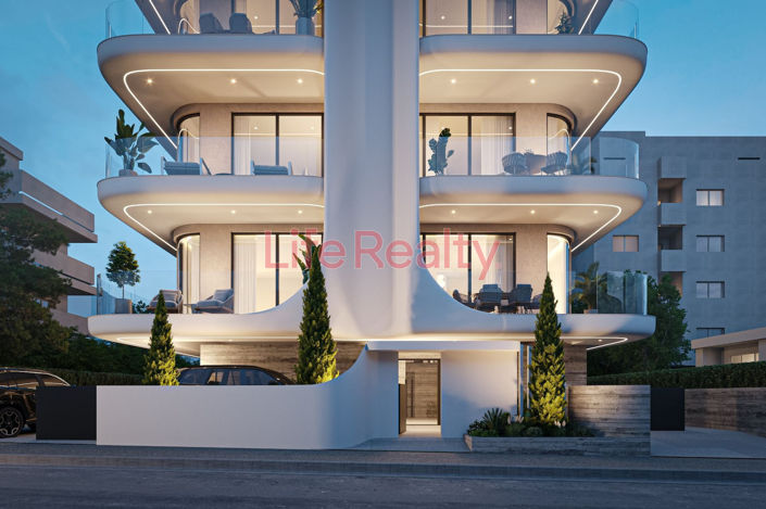 Image No.9-2 Bed Apartment for sale