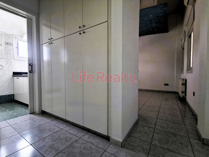 Image No.20-5 Bed House for sale