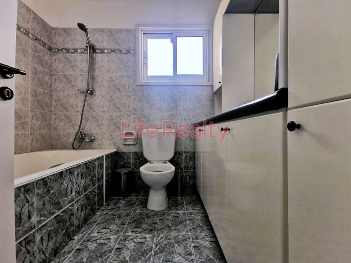 Image No.21-5 Bed House for sale