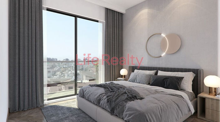 Image No.15-10 Bed Property for sale