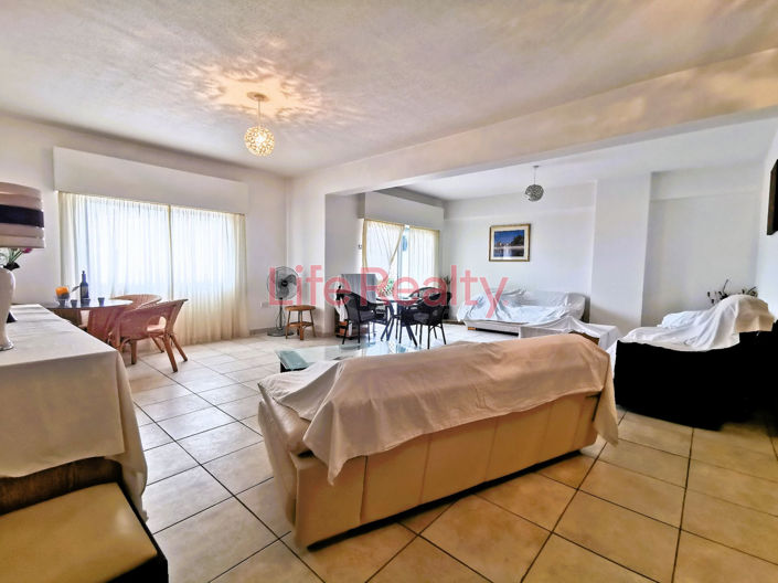 Image No.2-Appartement de 3 chambres à vendre à Mesa Geitonia