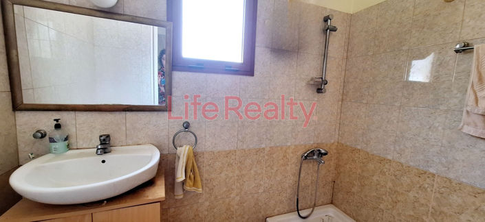 Image No.11-3 Bed House for sale