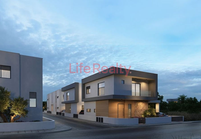 Image No.11-3 Bed House for sale