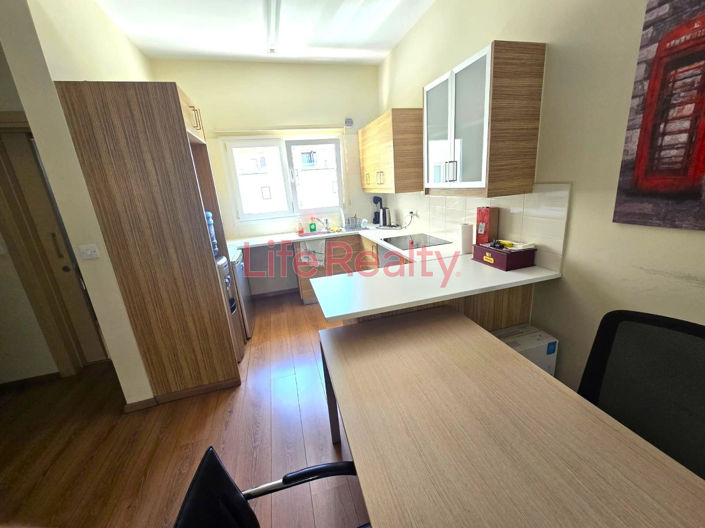 Image No.6-Appartement de 2 chambres à vendre à Mesa Geitonia