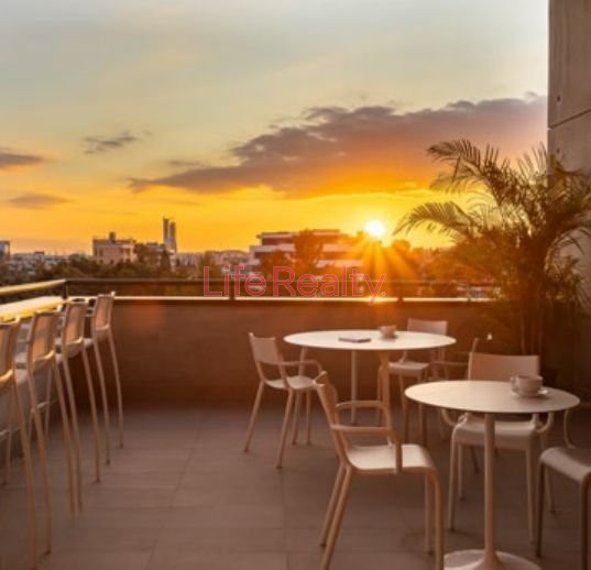 Image No.6-Commercial à vendre à Mesa Geitonia