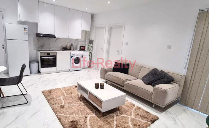 Image No.3-Appartement de 1 chambre à vendre à Neapolis