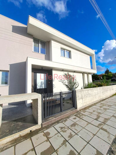 Image No.12-Maison de 4 chambres à vendre à Palodeia