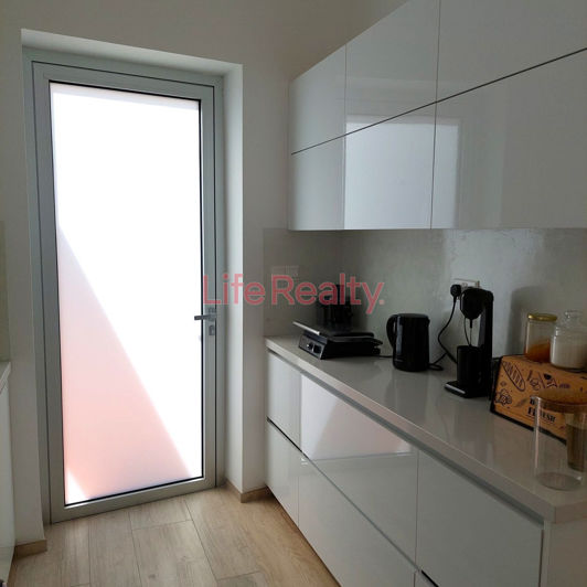 Image No.5-Maison de 4 chambres à vendre à Palodeia