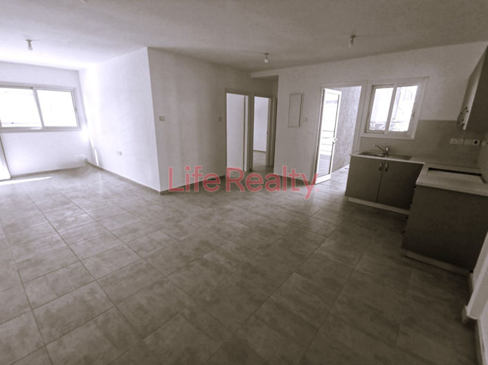 Image No.3-9 Bed Property for sale