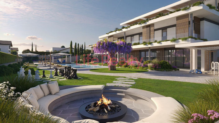 Image No.19-4 Bed House for sale