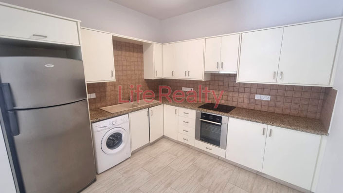 Image No.3-Appartement de 2 chambres à vendre à Agia Fyla