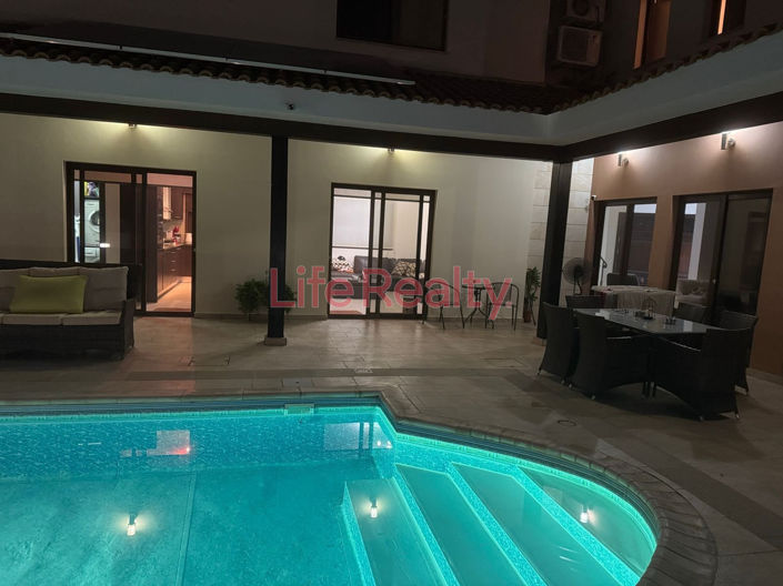 Image No.18-3 Bed House for sale