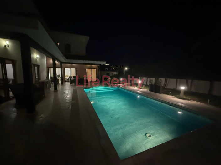 Image No.2-3 Bed House for sale