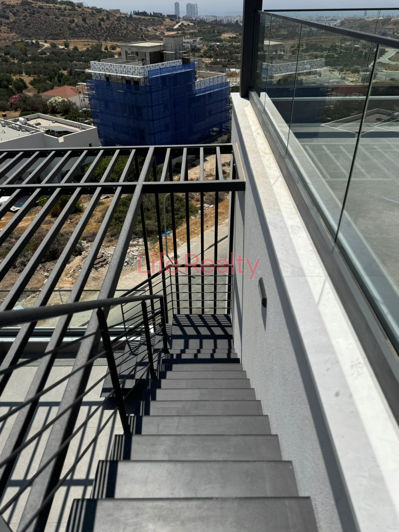 Image No.23-3 Bed Apartment for sale