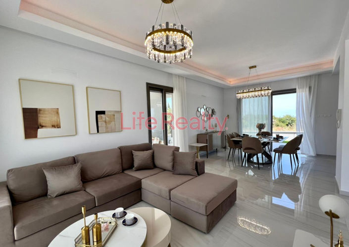 Image No.2-3 Bed House for sale