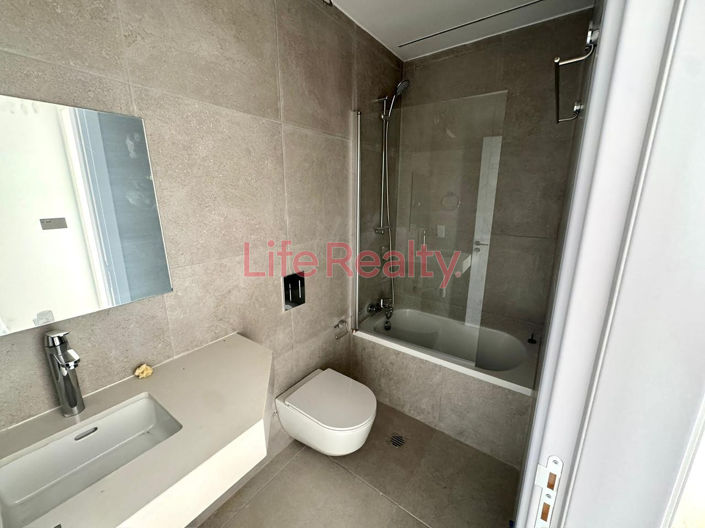 Image No.11-3 Bed House for sale