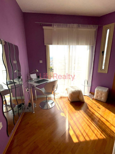 Image No.9-3 Bed House for sale