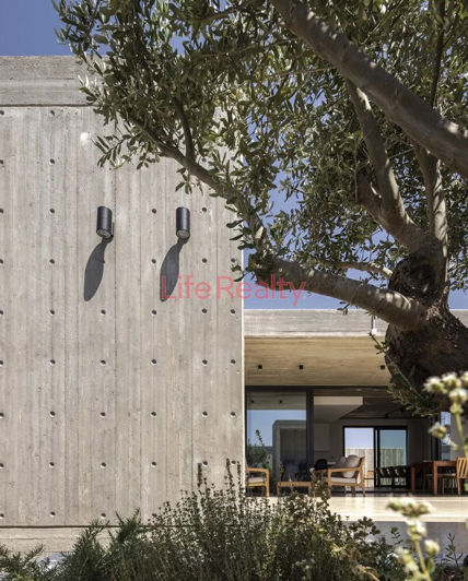 Image No.18-4 Bed House for sale