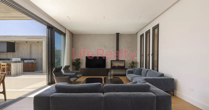 Image No.21-4 Bed House for sale