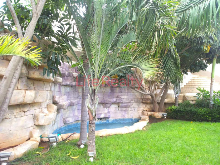 Image No.19-4 Bed House for sale