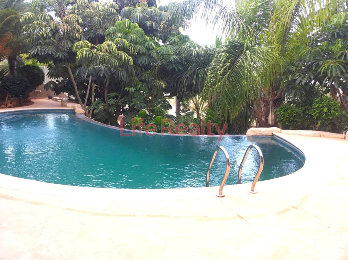 Image No.3-4 Bed House for sale