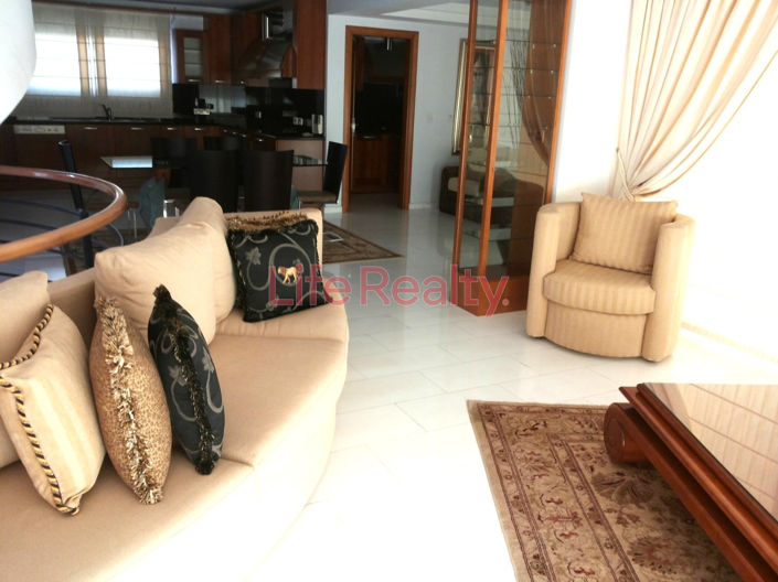 Image No.4-4 Bed House for sale