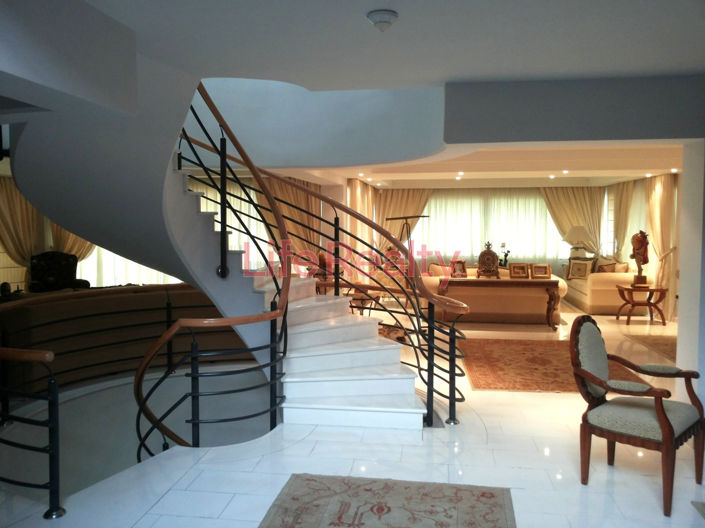 Image No.7-4 Bed House for sale