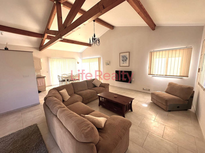 Image No.3-3 Bed House for sale