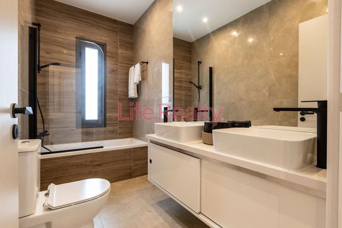 Image No.19-Maison de 3 chambres à vendre à Germasogeia