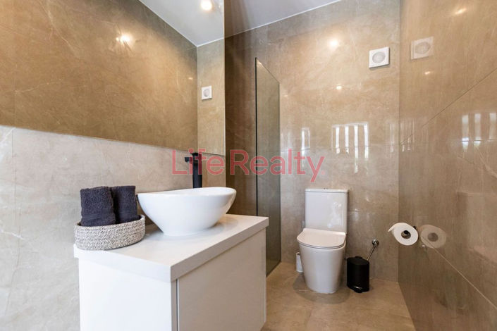 Image No.21-Maison de 3 chambres à vendre à Germasogeia