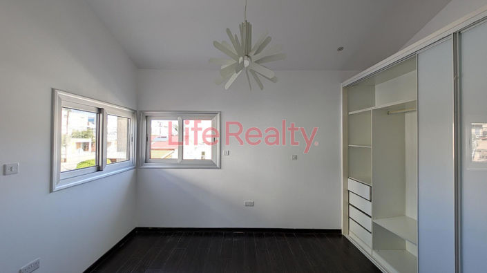 Image No.16-Maison de 5 chambres à vendre à Mesa Geitonia