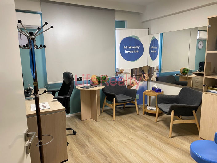 Image No.5-Commercial à vendre à Agia Zoni