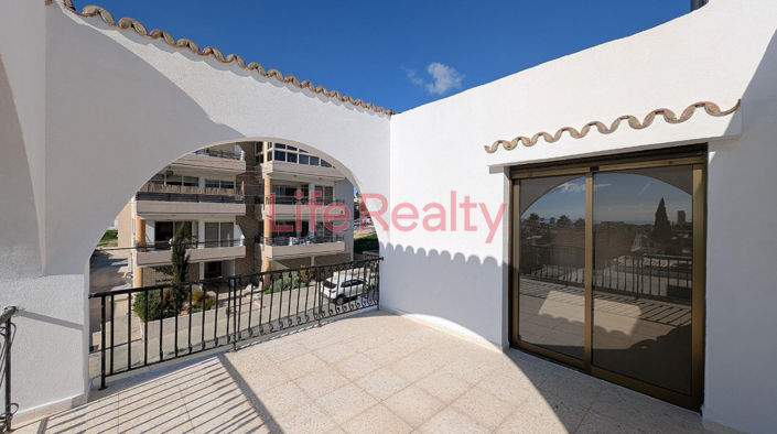 Image No.26-4 Bed House for sale