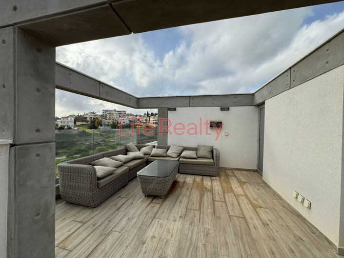 Image No.9-3 Bed Apartment for sale