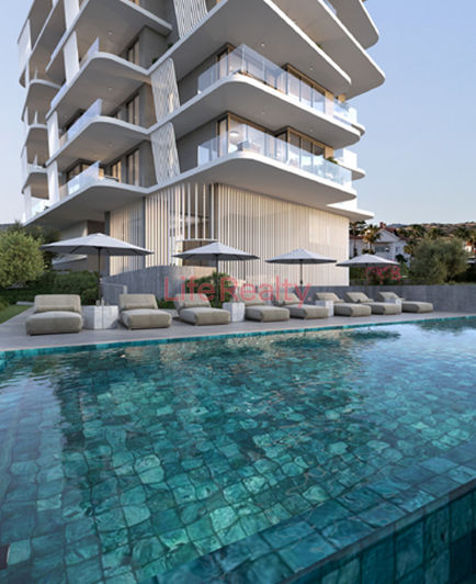 Image No.3-Appartement de 2 chambres à vendre à Mouttagiaka