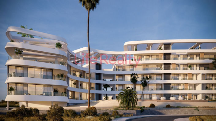 Image No.15-3 Bed Apartment for sale