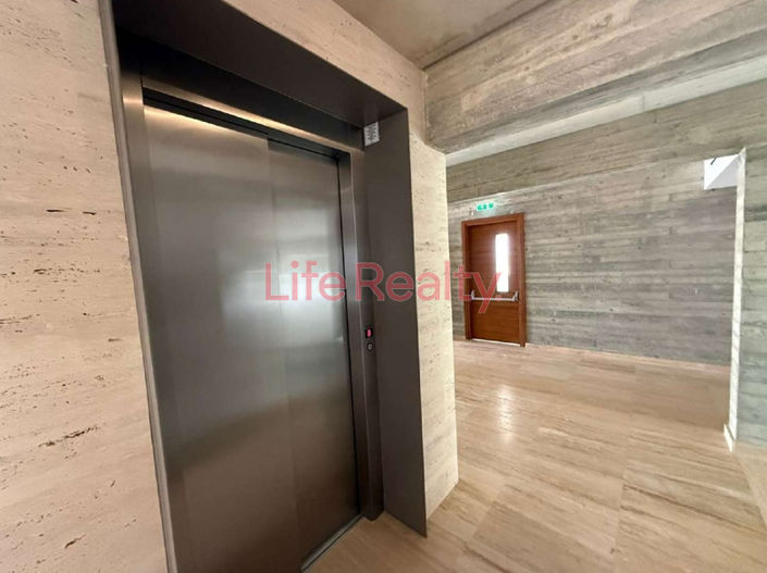 Image No.22-4 Bed Apartment for sale