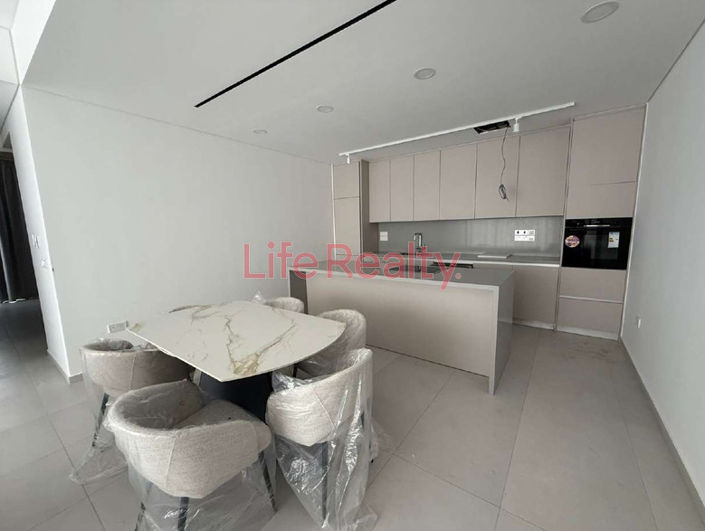 Image No.4-4 Bed Apartment for sale