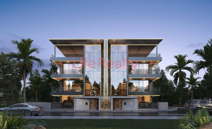 Image No.41-5 Bed House for sale