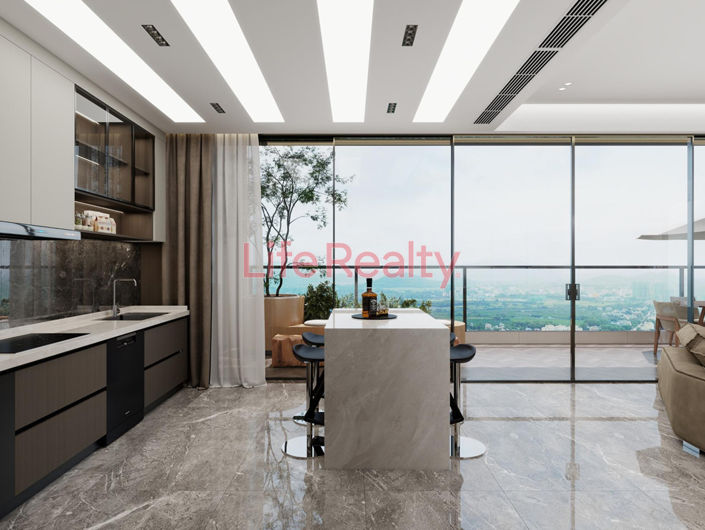 Image No.8-5 Bed House for sale