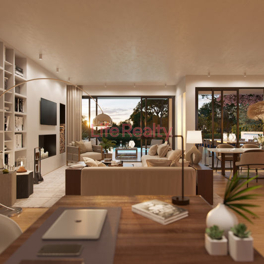 Image No.2-5 Bed House for sale