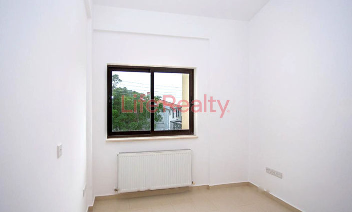 Image No.16-3 Bed House for sale