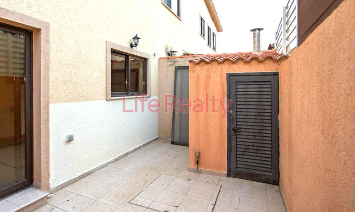 Image No.21-3 Bed House for sale