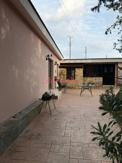 Image No.3-Maison de 3 chambres à vendre à Empa