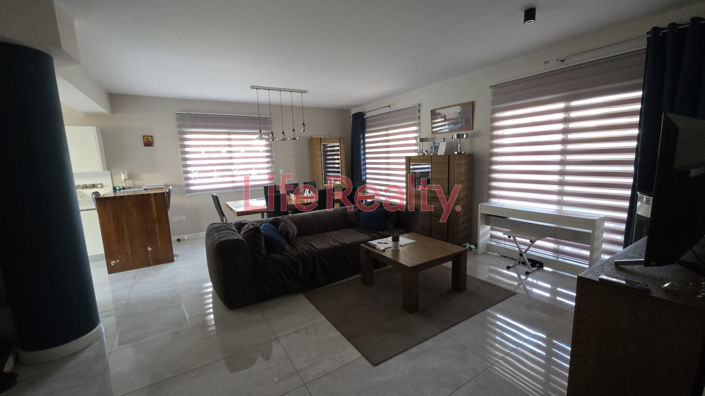 Image No.2-3 Bed House for sale