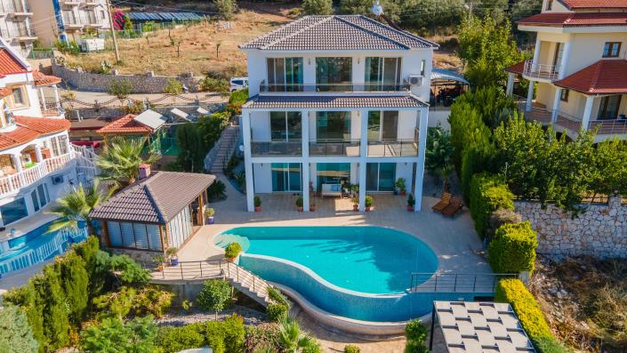 Image No.2-Villa de 4 chambres à vendre à Ovacik