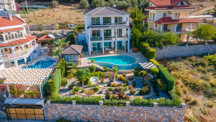 Image No.1-4 Bed Villa for sale