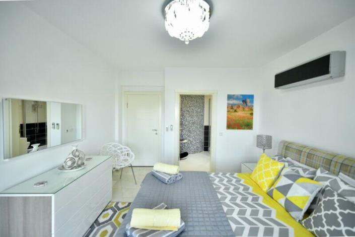 Image No.20-5 Bed Villa for sale