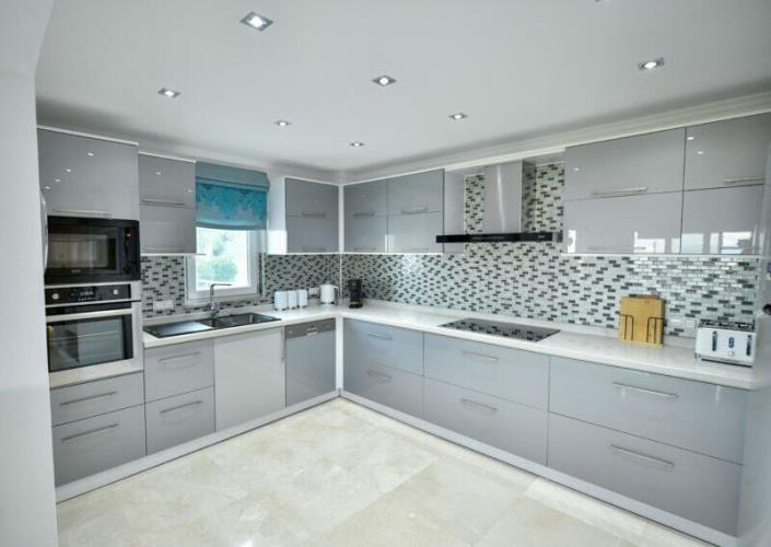 Image No.9-5 Bed Villa for sale