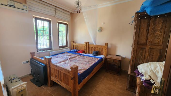 Image No.10-5 Bed Villa for sale